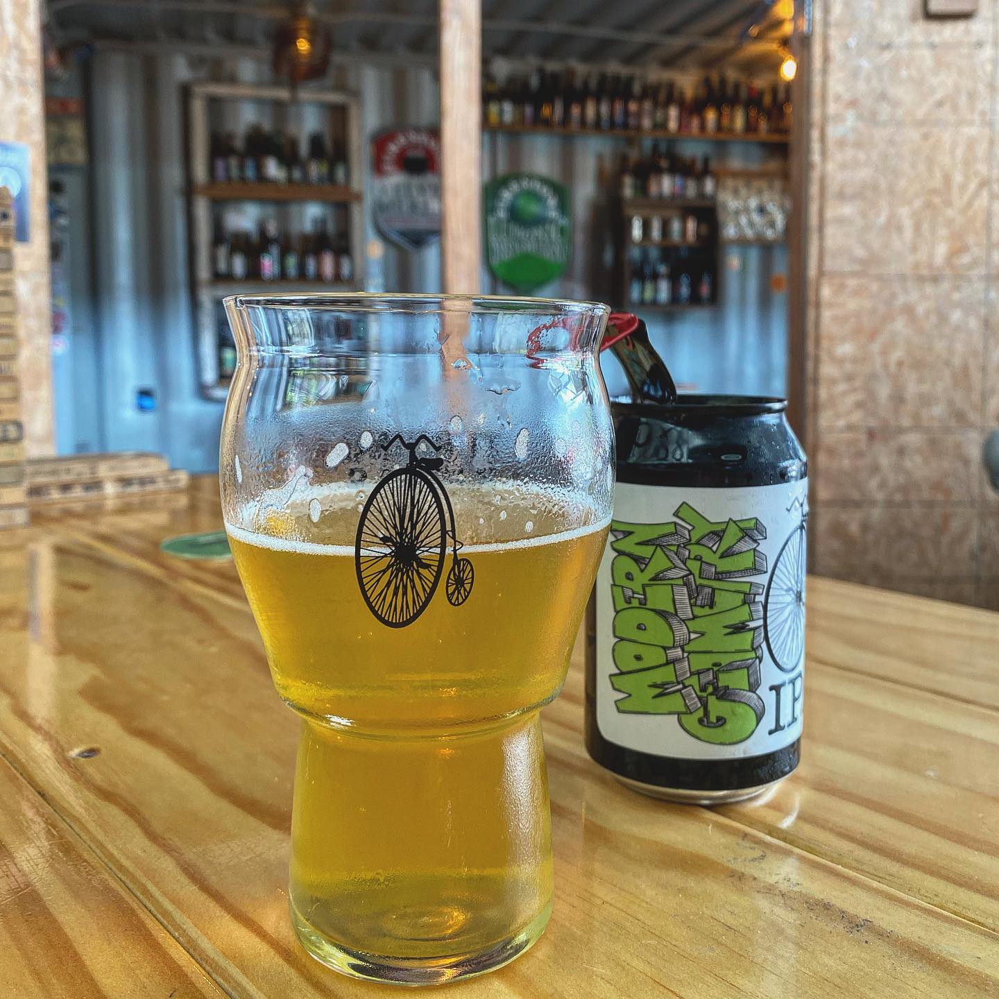 Modern Geometry - West Coast IPA - Image 2